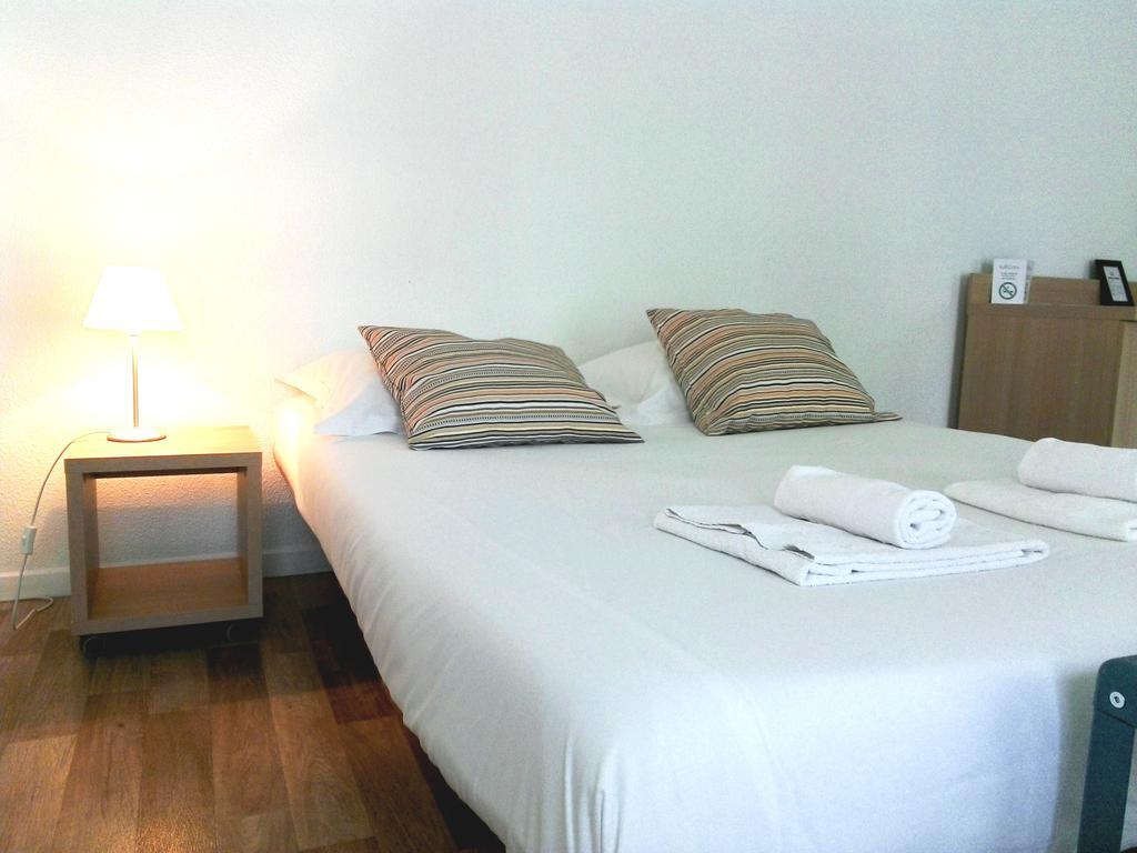 Aparthotel Uxco Republique